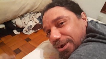 Enfiando Um Consolo No Cu Do Bluezao