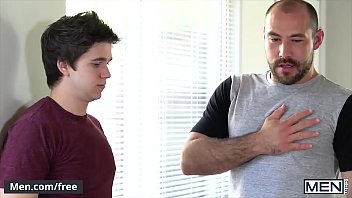 (will Braun, Ashland) – Puzzle Boy – Men.com