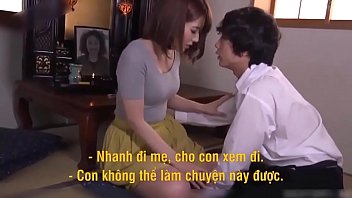[ Phim sex Vietsub ] Con trai chịch lu_n mẹ kế nứng lồn