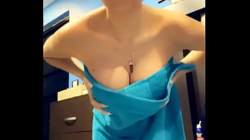 María Luisa Chacón Enseña La Chepa Para Pagar Una Apuesta De Instagram