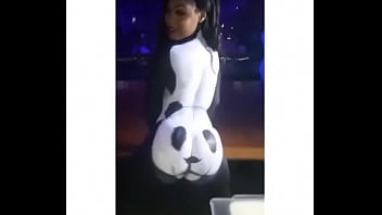 Sexy, Mujer, Panda, Twerk – Sexy – 2025 – Intense – Performance – Video 2859130