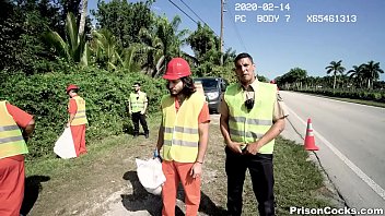 Prison Cocks – Inmates Pick Up Trash _ Get Dicked In The Ass