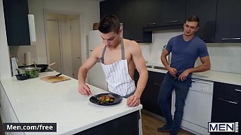 (johnny Rapid, Jackson Traynor) – Bringing Home The Meat – Men.com