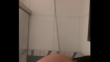 Banho, Quarentena – Unknown – 2025 – Steamy – Performance – Video 2824084