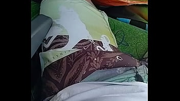 Mala Pulsando No Busão