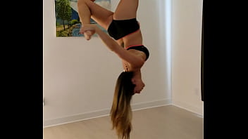 Gorgeous Amateur Colombian Girl New To Uploading Videos – amateur, exotic, colombian, dancer, pole-dancer, private-dances – Video 2792949