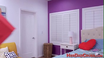 Teen Giving Pov Head To Stepdad