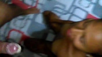 Morena Quitándome El Cond_n