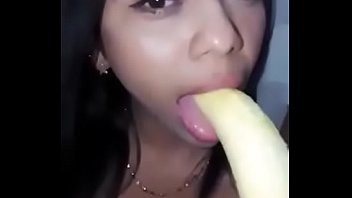 Se Masturba Con Un Platano – morra, platano – Video 2840157