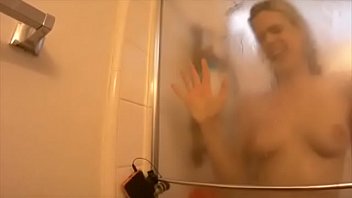 K. Waves: Sexy Shower Girl (shower Scene Only)
