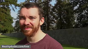 (paul Wagner) Offers Ginger (nathan Daniels) Some Cash For Sex – Reality Dudes