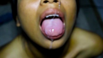 Chupada Y Corrida En Cámara Lenta