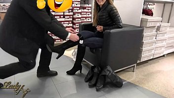 Geldherrin: Geldsklave übernimmt Die Rechnungen