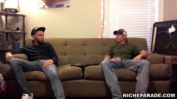 Niche Parade – Hidden Cam Footage Of Two Straight Guys Off In My Hostel