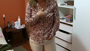 Ardientes 69 – My Wife Is Excited To Show Her Tits