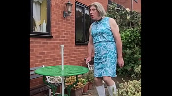 Outdoor – Johanna Clayton