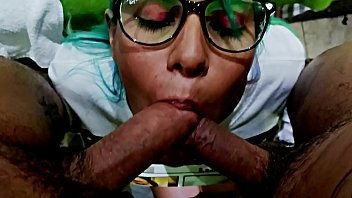 Mexicana Haciendo Doble Penetración Con Sus Compañeros De La Universidad, Le Entran Dos Vergas En La Boca Y En El Coñ…