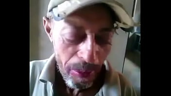 Velho Gostoso Passando Batom Na Boca Para Chupar A Alex Do Minecraft