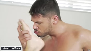 Two Hunks (tyler Roberts, Max Adonis) Had Sensational Anal – Men.com