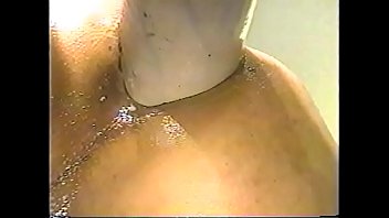 Huge Ass Dildo Go’ Deep In Ass