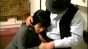 Veronica Vega Sucks Her Landlords Dick On Maxxx Loadz Amateur Hardcore Videos King Of Amateur Porn