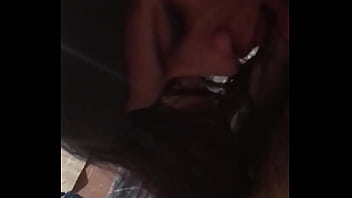 Así Me Recibe Cuando Llego, Se La Come