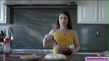 Two Babe Enjoys Doing Scissor Sex