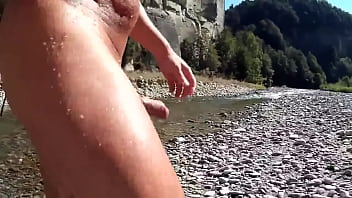 Weekend At Riverbank 08