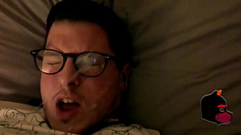 Mcpuppy – Horny Twink Self Facial