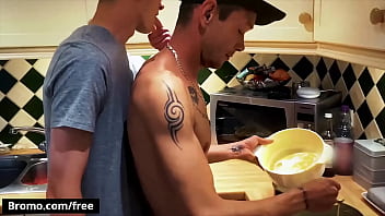 Tattooed British Vers Couple (mickey Taylor, Ronnie Stone) Fuck Bareback And Cum – Bromo