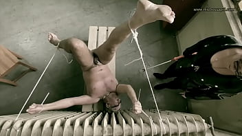 Dominatrix Mistress April – Punishment In Jail