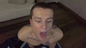 Brought The Owner To Orgasm After Footjob And Blowjob, That He Cum In My Eye Oliver Strelly Falcon Al – 80