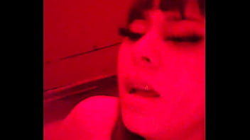 Voy A Un Club Swinger Y Me Meto En Una Caja Y No Se Quien Me Cogera Solo Sentire Y Gritare