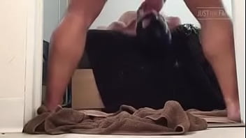 O Mestre Mandou Engolir A Rola