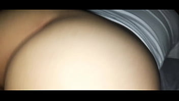 Mujer Infiel, Aprovecha Que Su Marido Salió Para Cachar Con Su Amigo