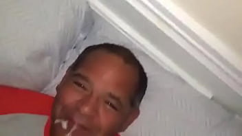 Meu Pai Pediu Para Experimentar Meu Leite