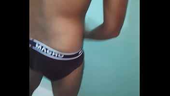 Masturbating While Noone Is In Home