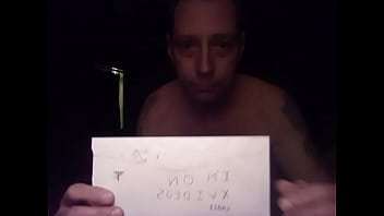 Cumdrink3r – Gay-feed-me-i-swallow-bury-it-deep-give-me-all-you-can