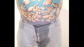 Skirt, Pee, Piss, Swimsuit, Soloboy, Wetting, Pissen, Pinkeln – Pissing – 2025 – Sexy – Scene – Video 2212842