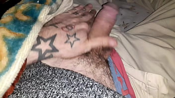 Melvincoficial Intenta Poner Su Polla Dura