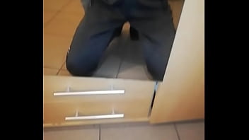 Peeing In Pants, Gaste85 – soloboy, wetting-pants, peeing-in-pants, piss-in-pants, peeing-in-bedroom – Video 2201250