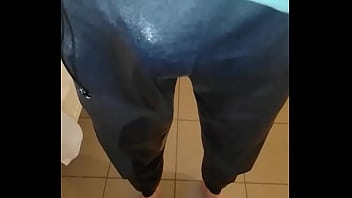 Gaste85 – Soloboy, Wetting-pants, Peeing-in-pants, Piss-in-pants, Peeing-in-bedroom – Unknown – 2025 – Passionate – Session – Video 1976386