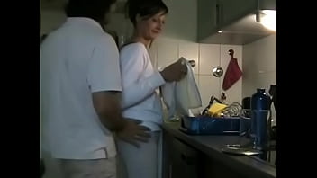 Amateur Sex In The Kitchen – Video 6567694
