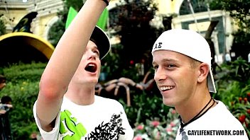 Hot Twink Is New In Town And Looking For Action! – anal, fucking, lollipop, gay, twinks – Video 6414468