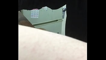 デブがピザを食べる動画