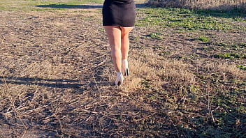 Mimujercita, Caminando En El Campo Ii