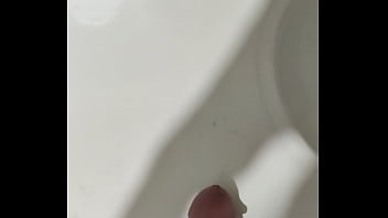 Gozando Na Punheta – cum, leite, pia, leitada, tesao, punheta, gozando, rola, pau, piroca, pinto, grossa – Video 1908246