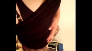 Disfrutando El Fin De Semana Con Un Vibrador En El Culo