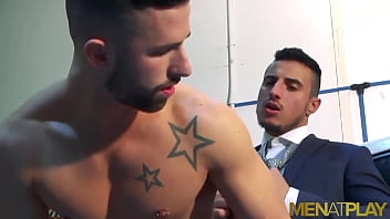 Menatplay Gay Businessman Klein Kerr Anal Jock Sunny Colucci