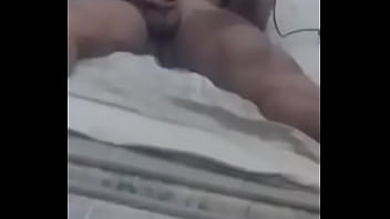 Mostrando Mi Pene Dotado